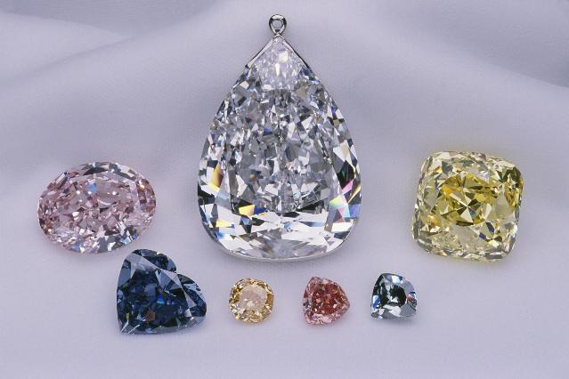 10 najsłynniejszych diamentów i diamentów
