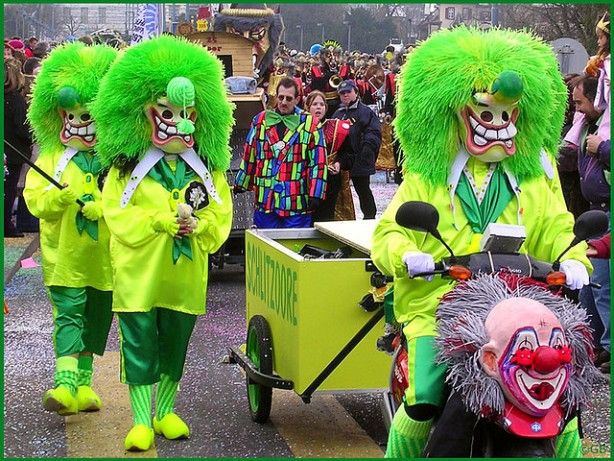 10 farbenprächtigste Karnevale der Welt
