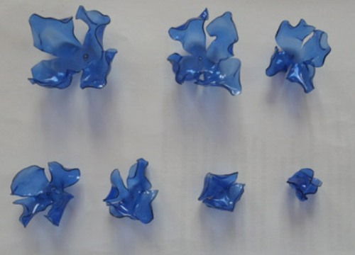 Flori din sticle de plastic