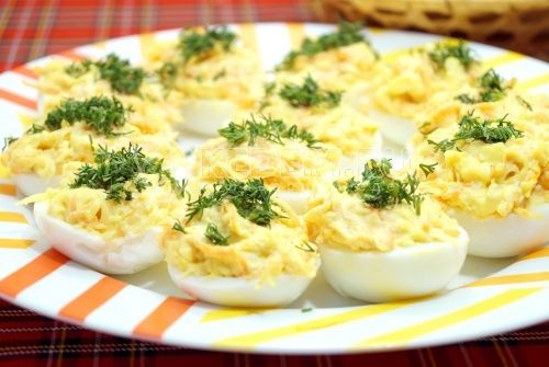 Recheado яйца с сыром