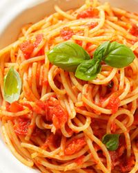 Hvordan kan det приготовить соус для спагетти