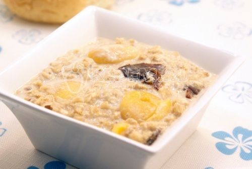 Haferflocken каша с курагой и черносливом