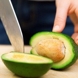 Hvordan kan det сделать авокадо спелым за 10 минут