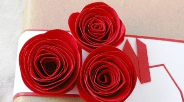 Jak vyrobit růže z papíru