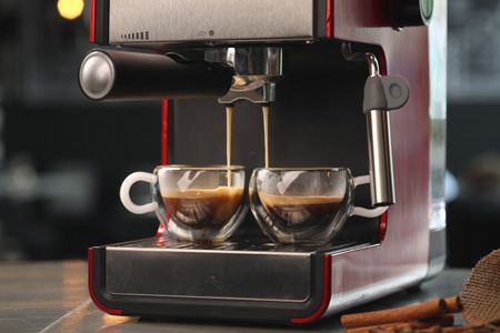 Kaffemaskin Polaris PCM 1516E Adore Crema