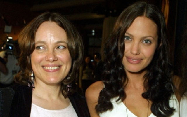 O novo seio de Angelina Jolie e outros fatos interessantes sobre o seio feminino