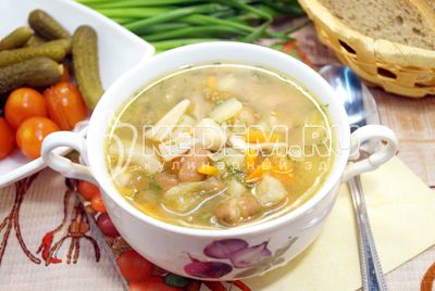 meatless суп с фасолью и грибами