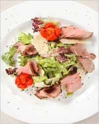 salat с мясом