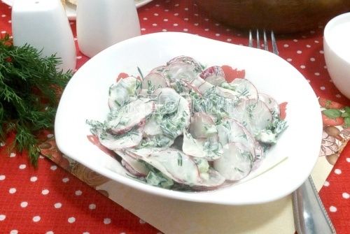 Salat из редиса со сметаной