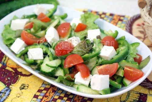 salat с сыром Фета и овощами