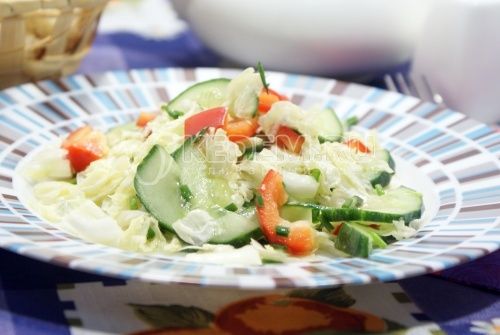 de legume салат с пекинской капустой