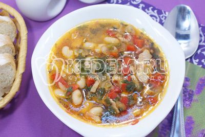 suppe «Минестроне» с фасолью и беконом